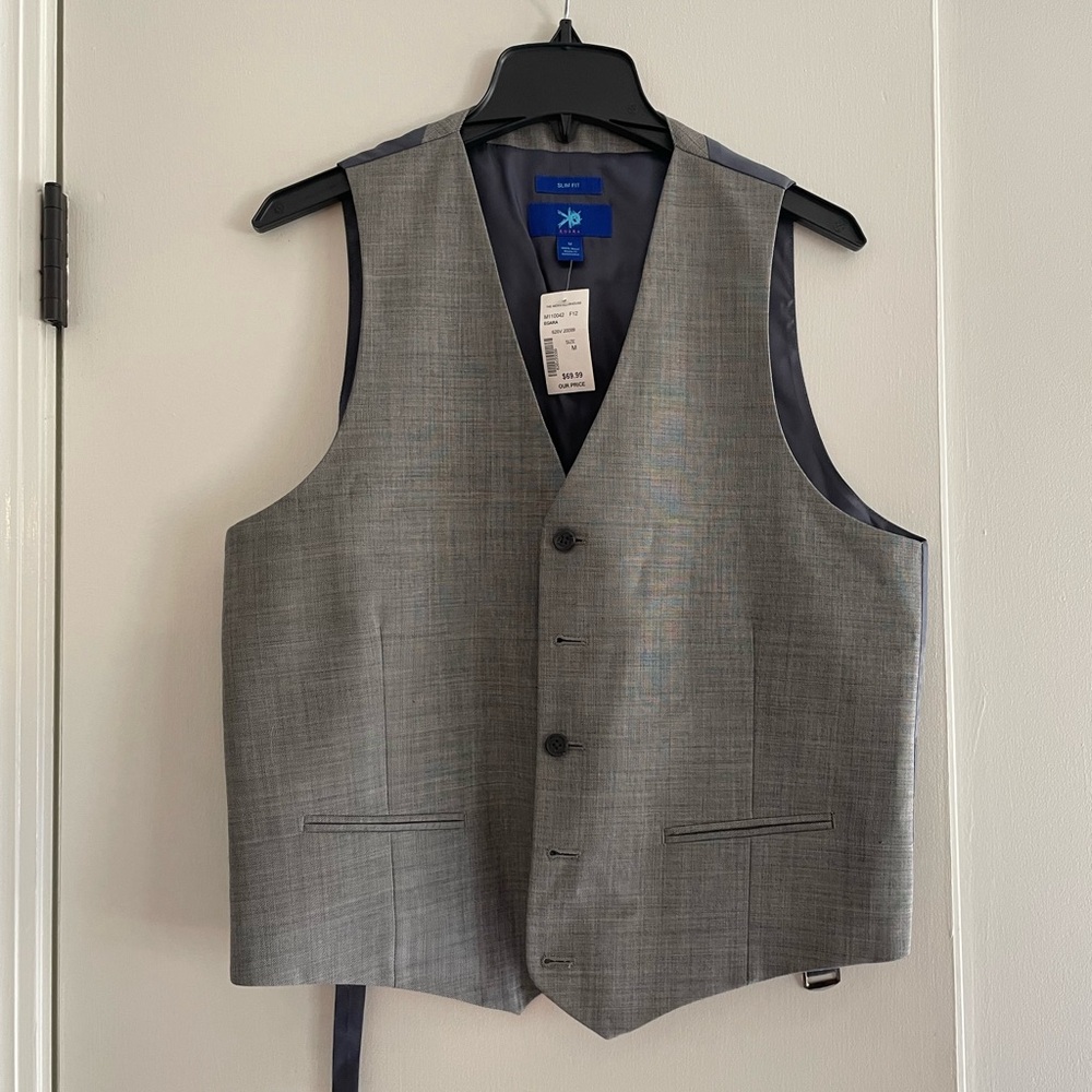 Grey vest, NWT